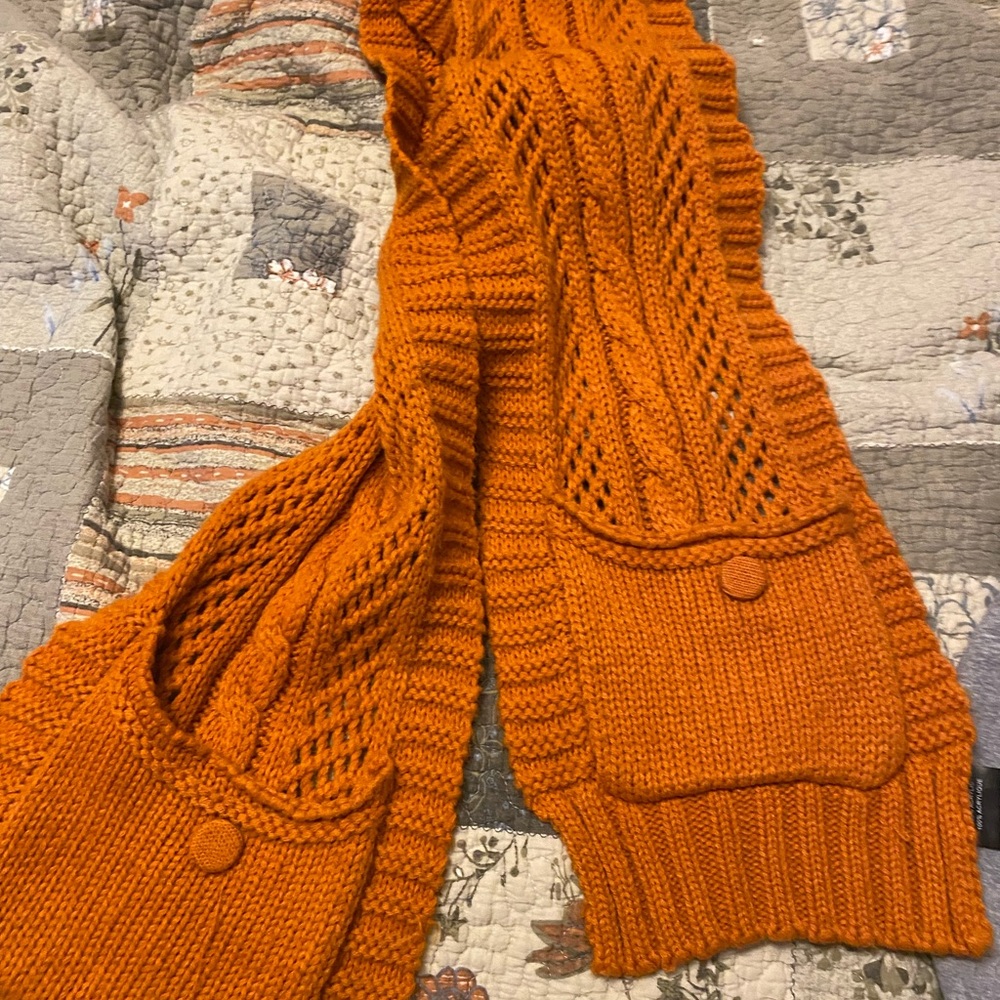 Women’s winter scarf